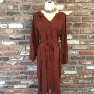 VERY J Women’s Rust V-neck Long Sleeve Belted Button Front Side Slits Dress L